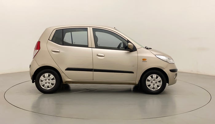 2010 Hyundai i10 MAGNA 1.2, Petrol, Manual, 1,16,613 km, Right Side View