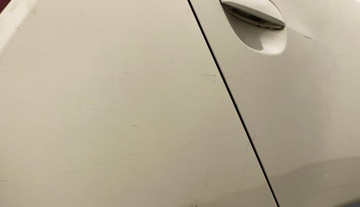 2010 Hyundai i10 MAGNA 1.2, Petrol, Manual, 1,16,613 km, Right quarter panel - Minor scratches