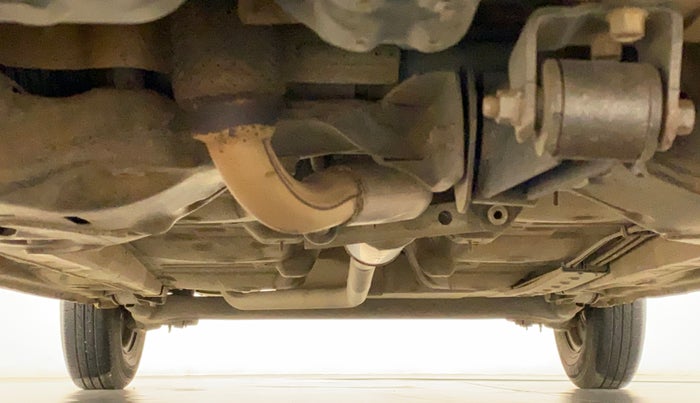 2010 Hyundai i10 MAGNA 1.2, Petrol, Manual, 1,16,613 km, Front Underbody