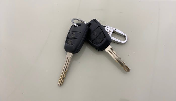 2014 Hyundai Grand i10 MAGNA 1.2 KAPPA VTVT, Petrol, Manual, 45,182 km, Key Close Up