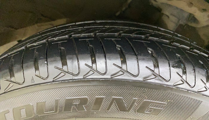 2014 Hyundai Grand i10 MAGNA 1.2 KAPPA VTVT, Petrol, Manual, 45,182 km, Right Front Tyre Tread