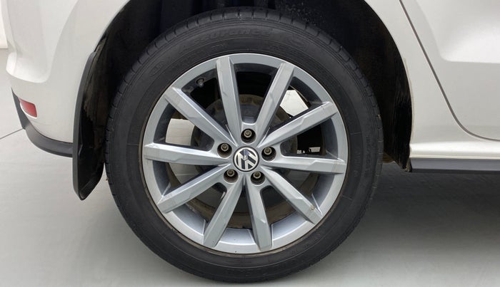 2020 Volkswagen Polo HIGHLINE PLUS 1.0 TSI AT, Petrol, Automatic, 37,660 km, Right Rear Wheel