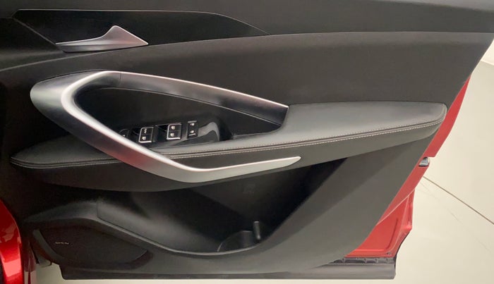 2019 MG HECTOR SHARP 1.5 DCT PETROL, Petrol, Automatic, 45,949 km, Driver Side Door Panels Control