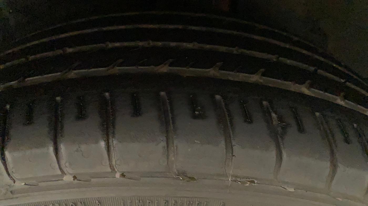 2019 MG HECTOR SHARP 1.5 DCT PETROL, Petrol, Automatic, 45,949 km, Left Front Tyre Tread