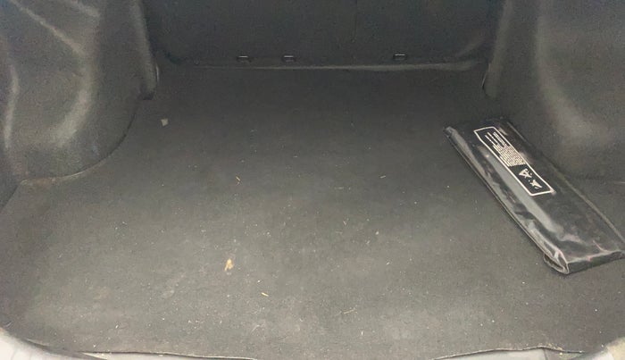 2021 Toyota YARIS G CVT, Petrol, Automatic, 24,770 km, Boot Inside