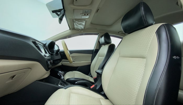 2019 Hyundai Verna 1.6 CRDI SX + AT, Diesel, Automatic, 40,477 km, Right Side Front Door Cabin