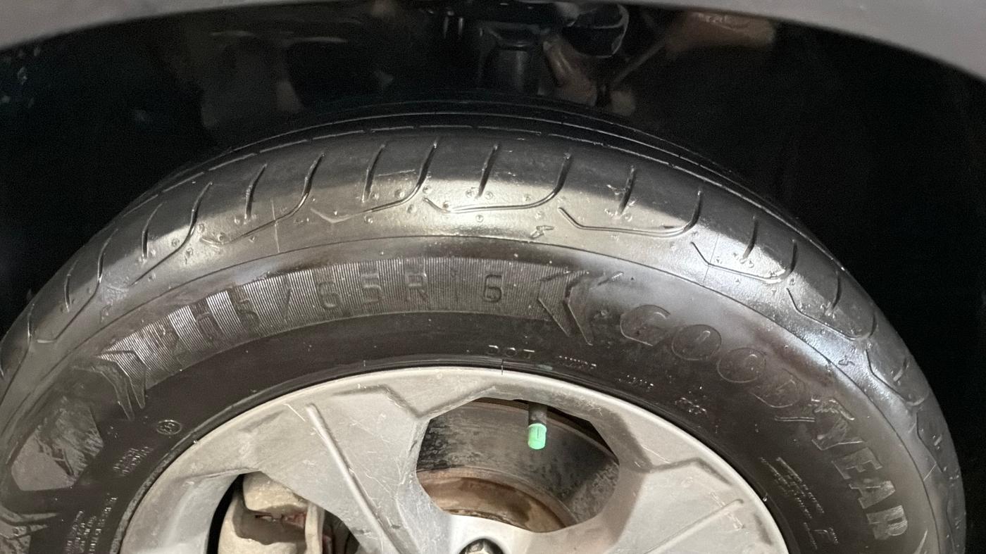 2020 KIA SELTOS HTK PLUS 1.5, Petrol, Manual, 85,834 km, Left Front Tyre Tread