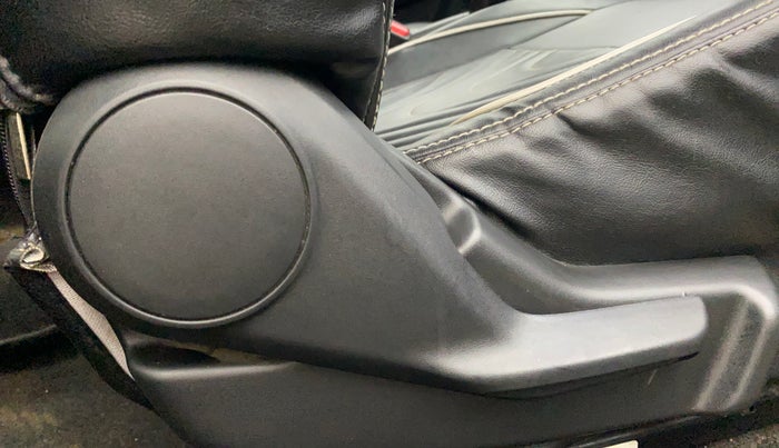 2017 Maruti Baleno DELTA PETROL 1.2, Petrol, Manual, 48,940 km, Driver Side Adjustment Panel