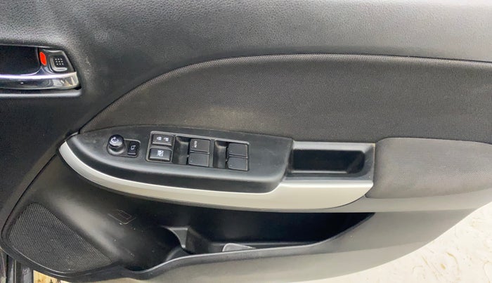 2017 Maruti Baleno DELTA PETROL 1.2, Petrol, Manual, 48,940 km, Driver Side Door Panels Control