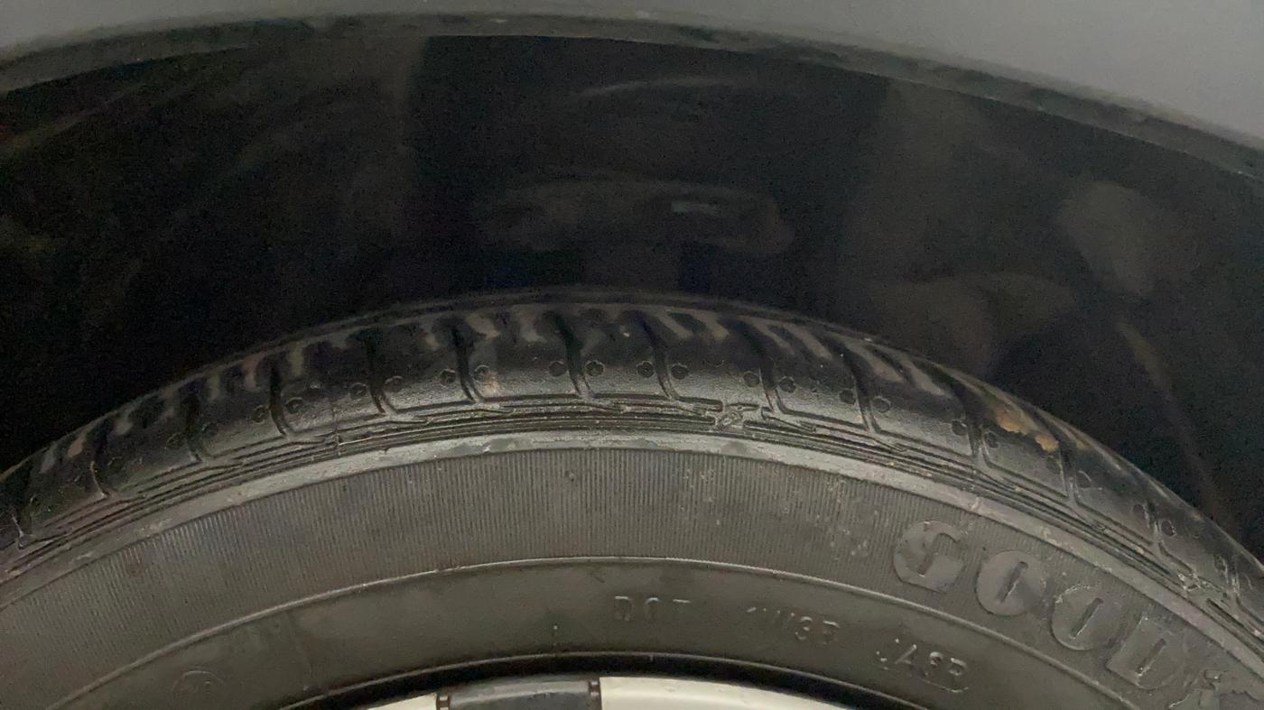 2021 Tata TIAGO NRG XZ MT, Petrol, Manual, 20,074 km, Right Front Tyre Tread