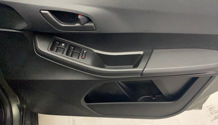 2021 Tata TIAGO NRG XZ MT, Petrol, Manual, 20,063 km, Driver Side Door Panels Control