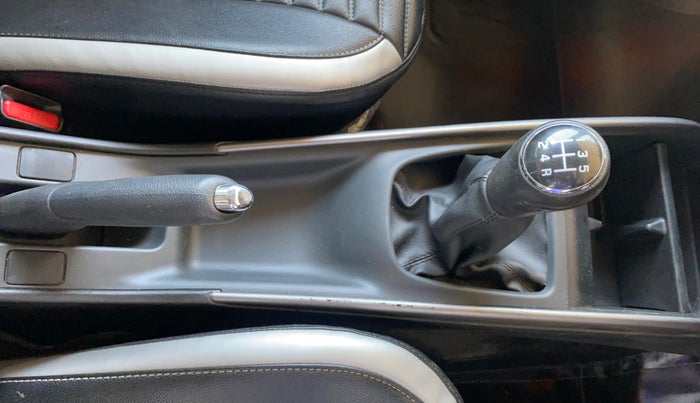 2019 Maruti Baleno ZETA PETROL 1.2, Petrol, Manual, 44,068 km, Gear Lever