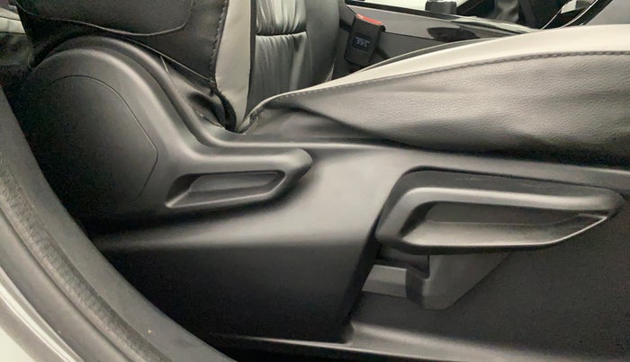 2024 Tata NEXON CREATIVE 1.2 PETROL, Petrol, Manual, 10,182 km, Driver Side Adjustment Panel