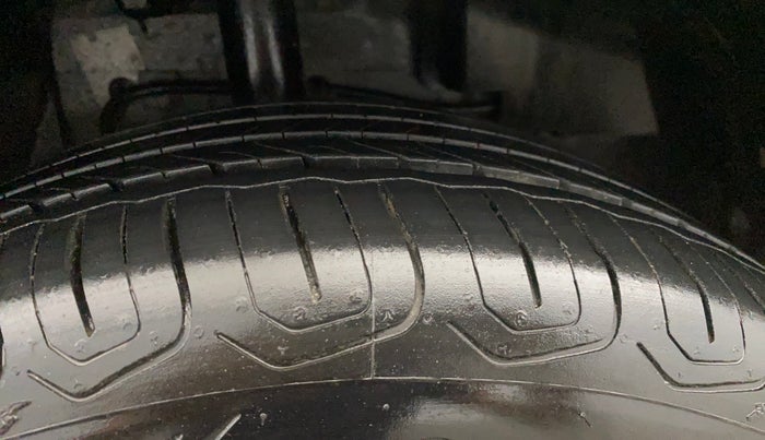 2024 Tata NEXON CREATIVE 1.2 PETROL, Petrol, Manual, 10,182 km, Right Front Tyre Tread