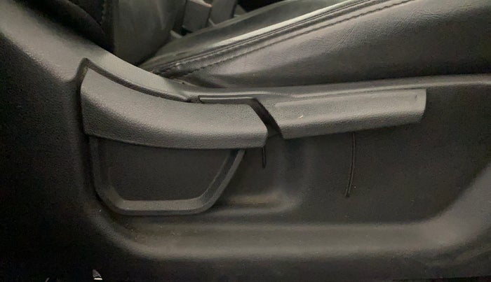 2021 Hyundai Creta SX 1.5 PETROL, Petrol, Manual, 74,935 km, Driver Side Adjustment Panel