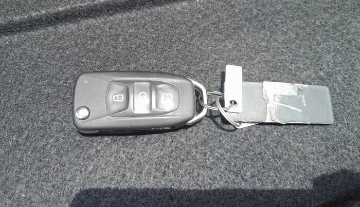 2023 Tata PUNCH ADVENTURE MT, Petrol, Manual, 12,288 km, Key Close Up