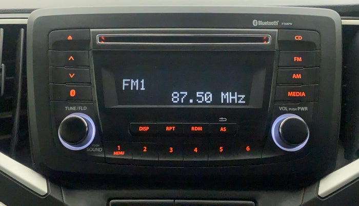 2017 Maruti Baleno ZETA PETROL 1.2, Petrol, Manual, 40,995 km, Infotainment System