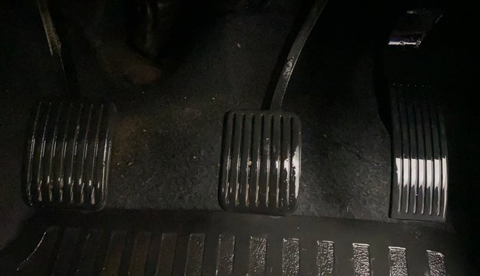 2014 Hyundai Xcent S 1.2, Petrol, Manual, 55,511 km, Pedals