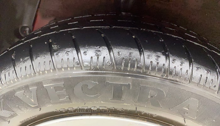 2014 Hyundai Xcent S 1.2, Petrol, Manual, 55,511 km, Right Rear Tyre Tread