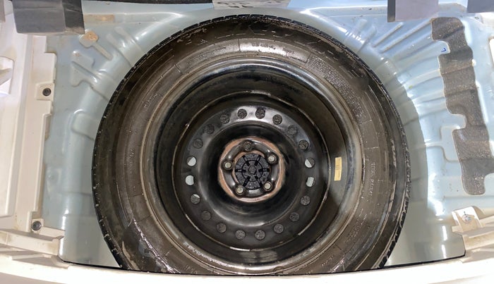 2022 Mahindra XUV300 W6 1.5 DIESEL AMT, Diesel, Automatic, 91,756 km, Spare Tyre