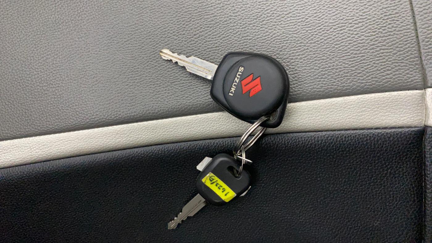 2022 Maruti Alto VXI, Petrol, Manual, 29,408 km, Key Close Up