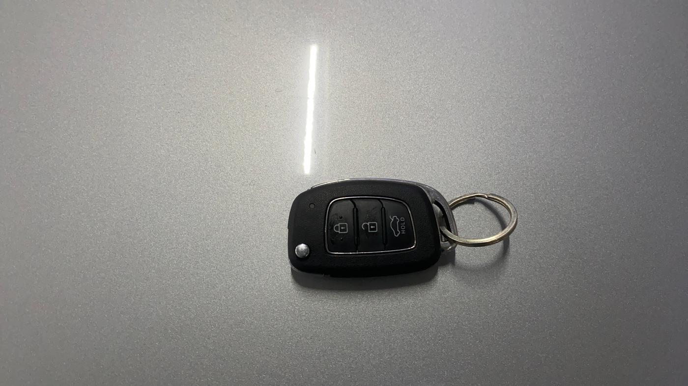 2023 Hyundai GRAND I10 NIOS SPORTZ EXECUTIVE AMT 1.2 KAPPA VTVT, Petrol, Automatic, 5,518 km, Key Close Up
