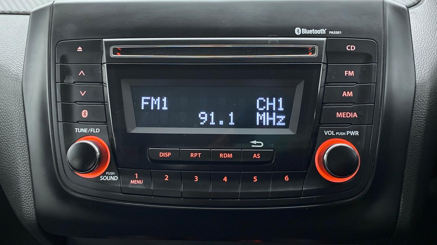 2021 Maruti Swift LXI D, Petrol, Manual, 7,969 km, Infotainment System