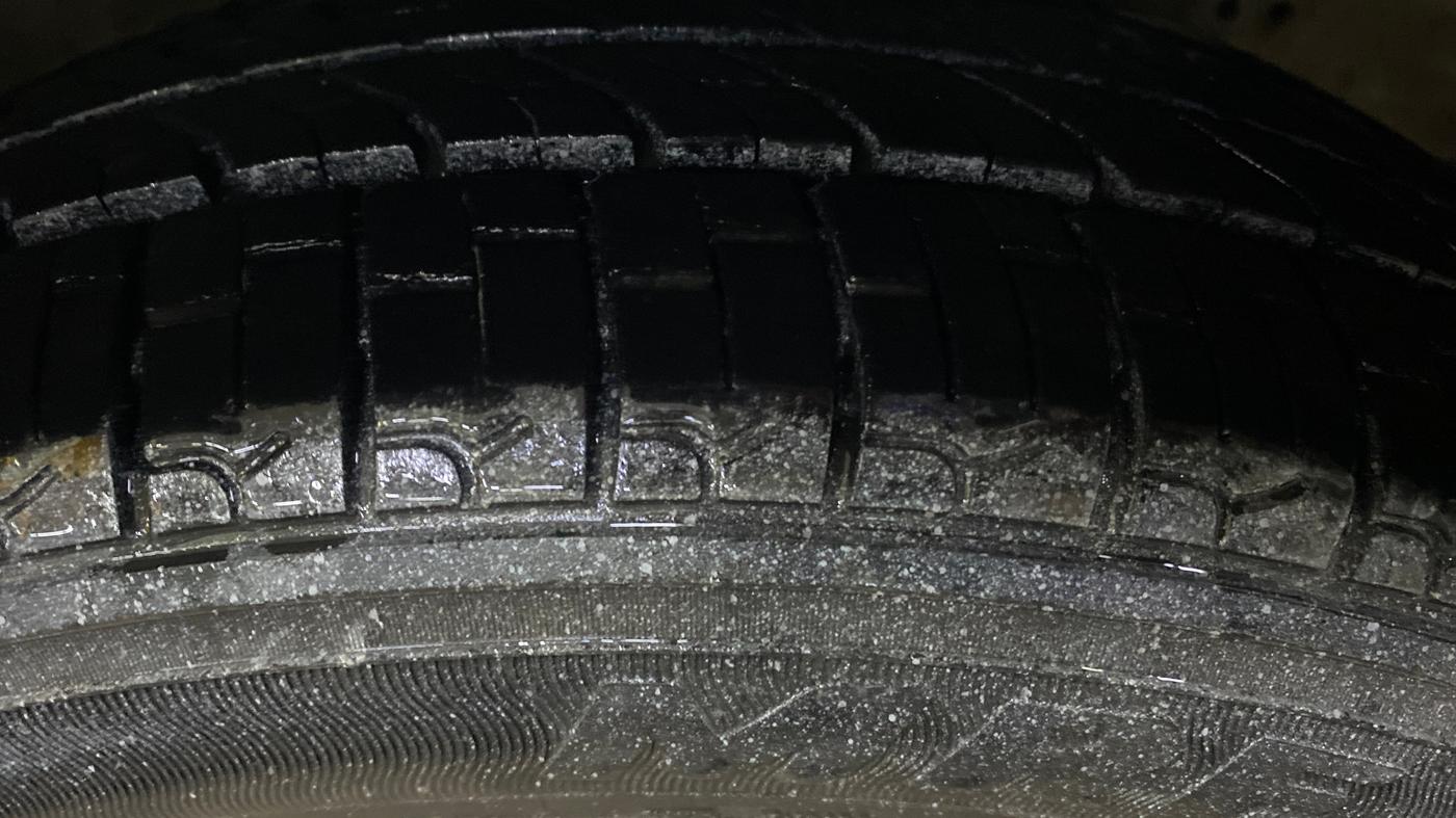 2018 Hyundai Eon D-LITE+, Petrol, Manual, 57,217 km, Right Front Tyre Tread