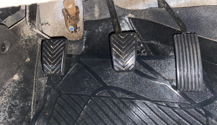 2018 Hyundai Eon D-LITE+, Petrol, Manual, 57,217 km, Pedals