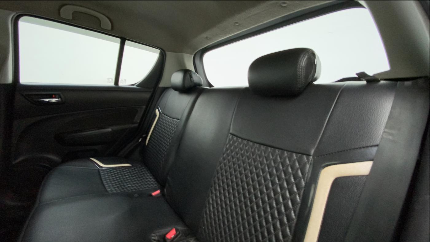 2015 Maruti Swift VXI, Petrol, Manual, 52,486 km, Right Side Rear Door Cabin