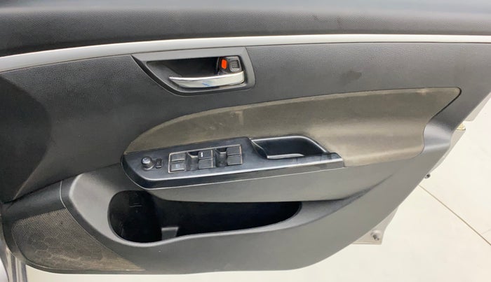 2015 Maruti Swift VXI, Petrol, Manual, 52,486 km, Driver Side Door Panels Control
