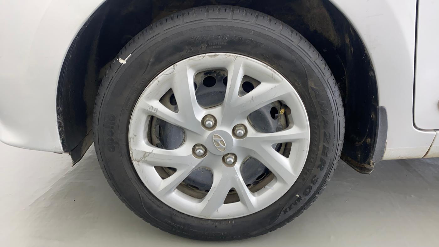 2017 Hyundai Grand i10 MAGNA 1.2 KAPPA VTVT, Petrol, Manual, 30,183 km, Left Front Wheel