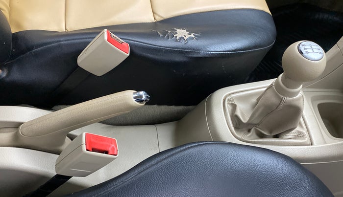 2012 Maruti Ertiga VDI, Diesel, Manual, 1,00,065 km, Gear Lever