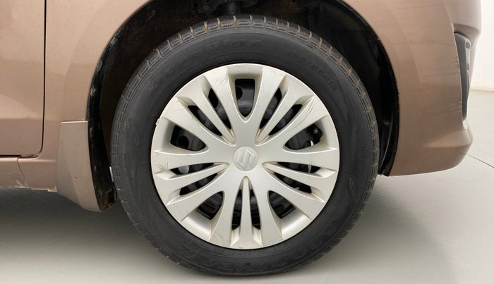2012 Maruti Ertiga VDI, Diesel, Manual, 1,00,065 km, Right Front Wheel