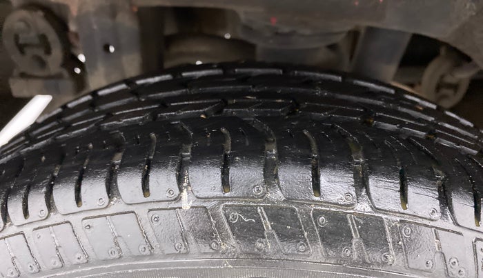2013 Maruti Alto K10 VXI, Petrol, Manual, 44,303 km, Right Rear Tyre Tread