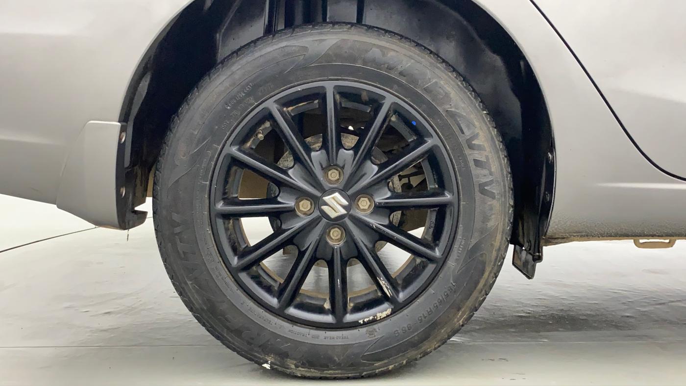 2017 Maruti Ciaz DELTA 1.3 DDIS SHVS, Diesel, Manual, 63,431 km, Right Rear Wheel
