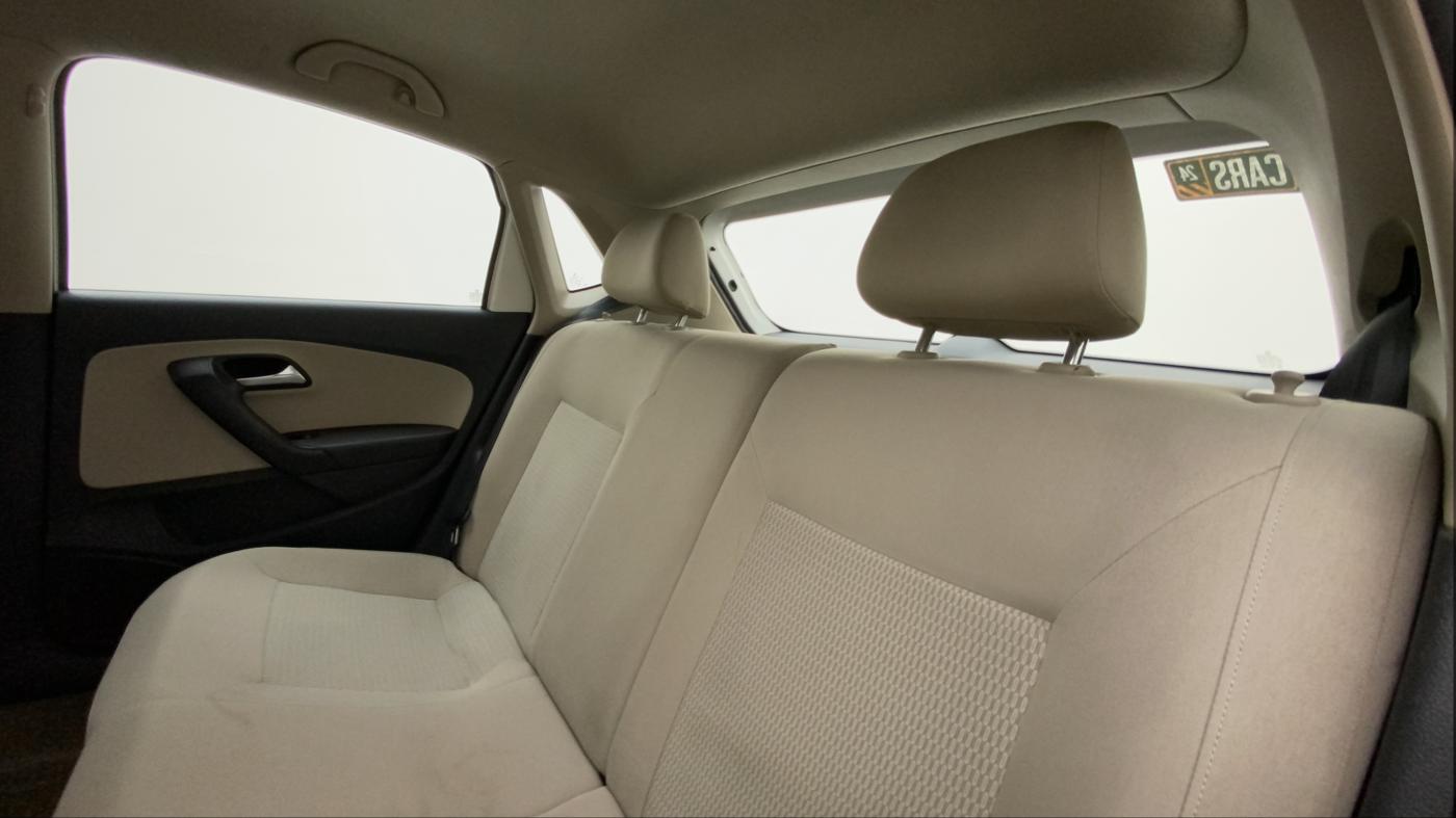 2012 Volkswagen Polo COMFORTLINE 1.2L PETROL, Petrol, Manual, 1,08,765 km, Right Side Rear Door Cabin