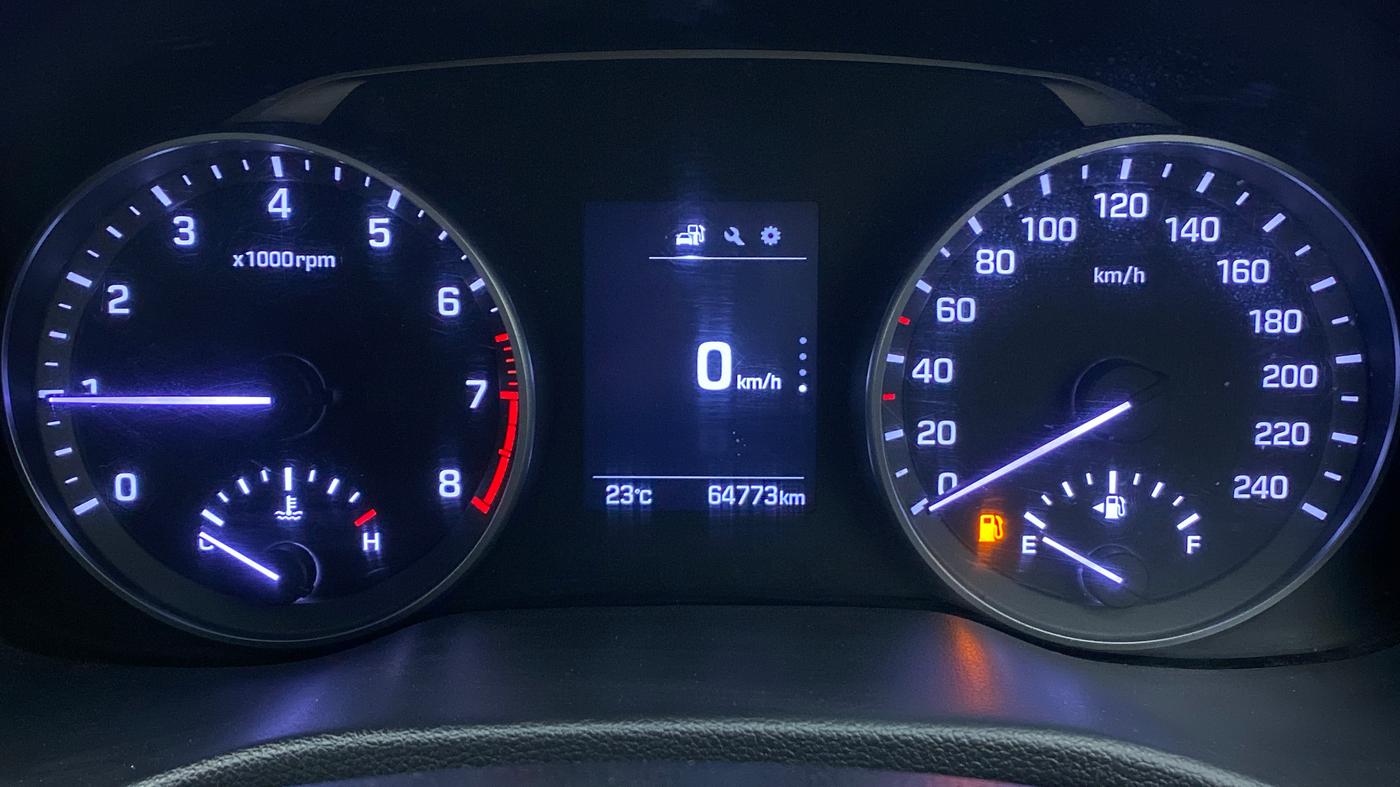 2016 Hyundai New Elantra 2.0 SX (O) MT, Petrol, Manual, 64,808 km, Odometer Image