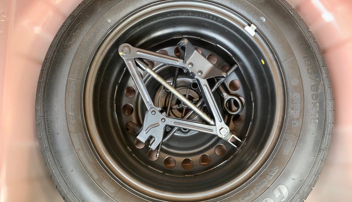 2021 KIA SONET HTX PLUS 1.0 IMT, Petrol, Manual, 50,123 km, Spare Tyre