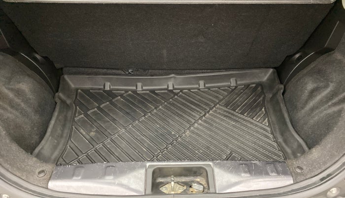 2020 Maruti S PRESSO VXI PLUS AGS, Petrol, Automatic, 26,463 km, Boot Inside
