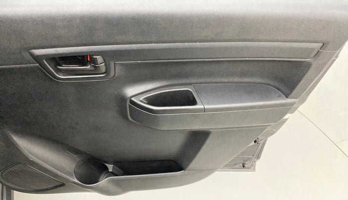 2020 Maruti S PRESSO VXI PLUS AGS, Petrol, Automatic, 26,463 km, Driver Side Door Panels Control