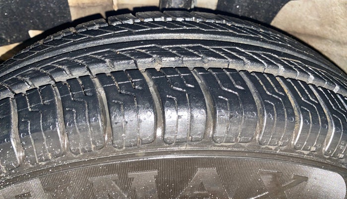 2019 Renault Kwid RXT 1.0 (O), Petrol, Manual, 35,610 km, Left Front Tyre Tread