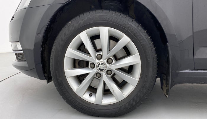 2018 Skoda Octavia LK 1.8 TSI AT, Petrol, Automatic, 62,595 km, Left Front Wheel