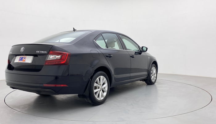2018 Skoda Octavia LK 1.8 TSI AT, Petrol, Automatic, 62,595 km, Right Back Diagonal