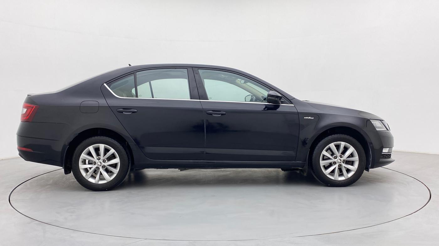 2018 Skoda Octavia LK 1.8 TSI AT, Petrol, Automatic, 62,595 km, Right Side View