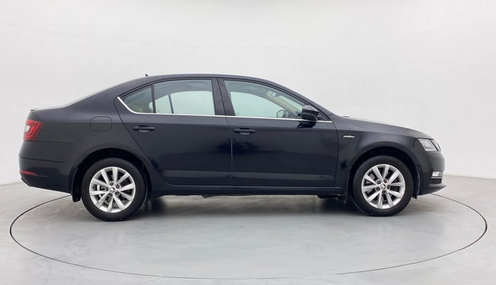 2018 Skoda Octavia LK 1.8 TSI AT, Petrol, Automatic, 62,595 km, Right Side View