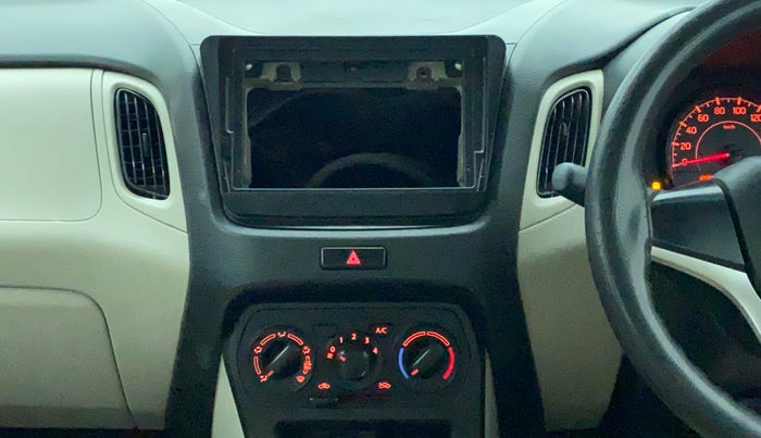 2021 Maruti New Wagon-R VXI (O) 1.0, Petrol, Manual, 26,444 km, Air Conditioner
