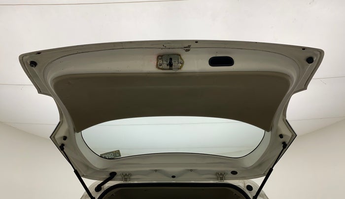 2014 Maruti Ertiga VXI ABS, Petrol, Manual, 57,584 km, Boot Door Open