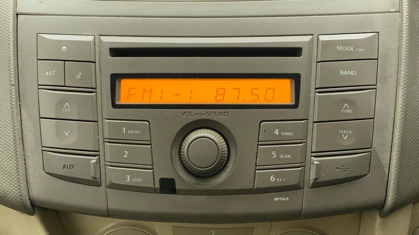 2014 Maruti Ertiga VXI ABS, Petrol, Manual, 57,584 km, Infotainment System