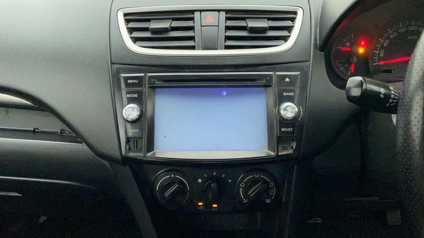 2016 Maruti Swift LXI (O), Petrol, Manual, 78,627 km, Air Conditioner
